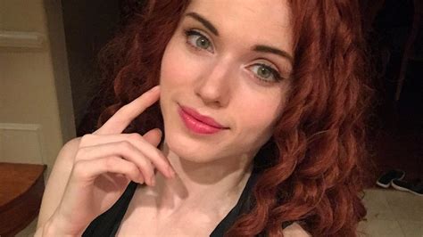 amouranth nackt|Amouranth Nackt Bilder, Onlyfans Leaks, Playboy Fotos, Sex Szene